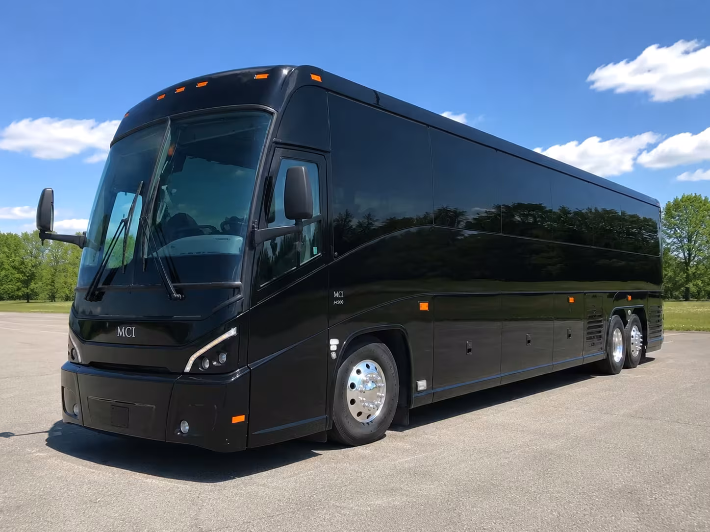 charter bus rentals from pompano beach to fort lauderdale museums