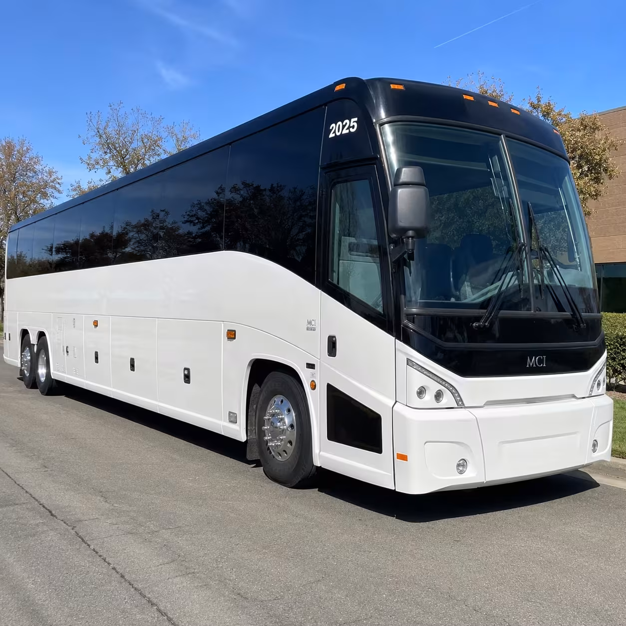convention shuttle buses for pompano beach corporate events