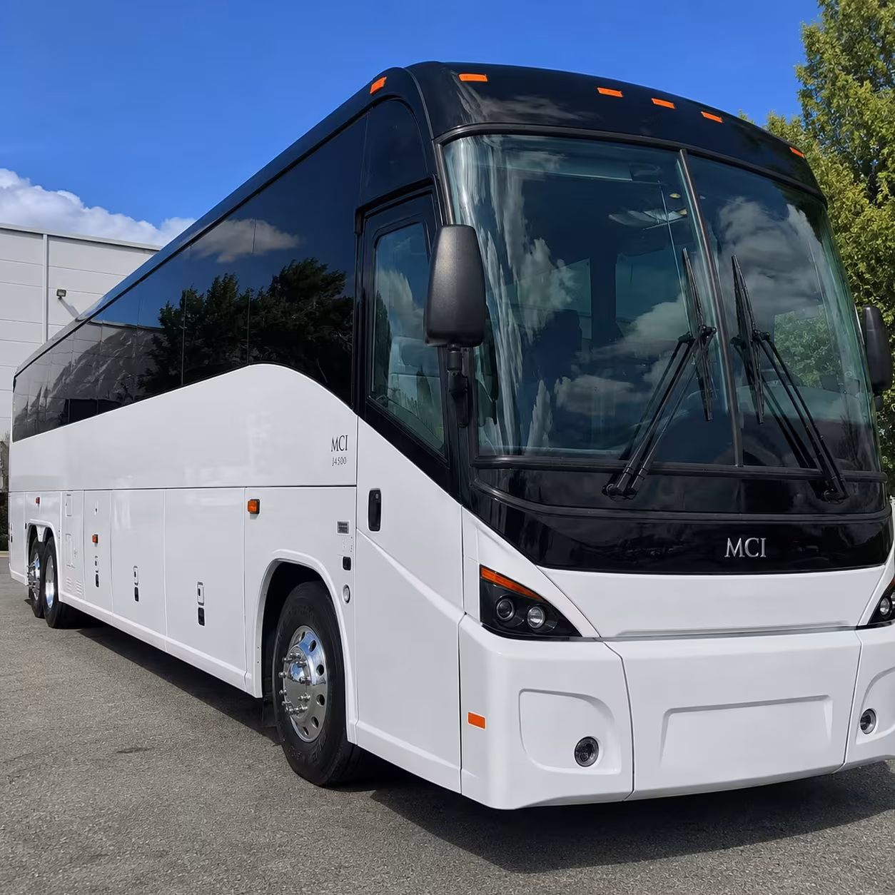 employee transportation in pompano beach and all the surrounding areas