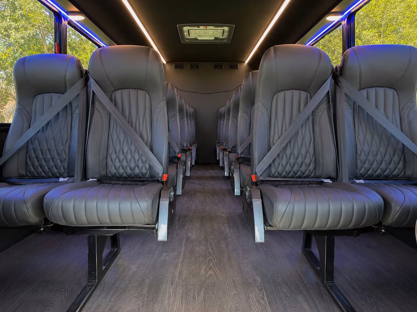 pompano beach minibus rentals for port everglades cruise groups