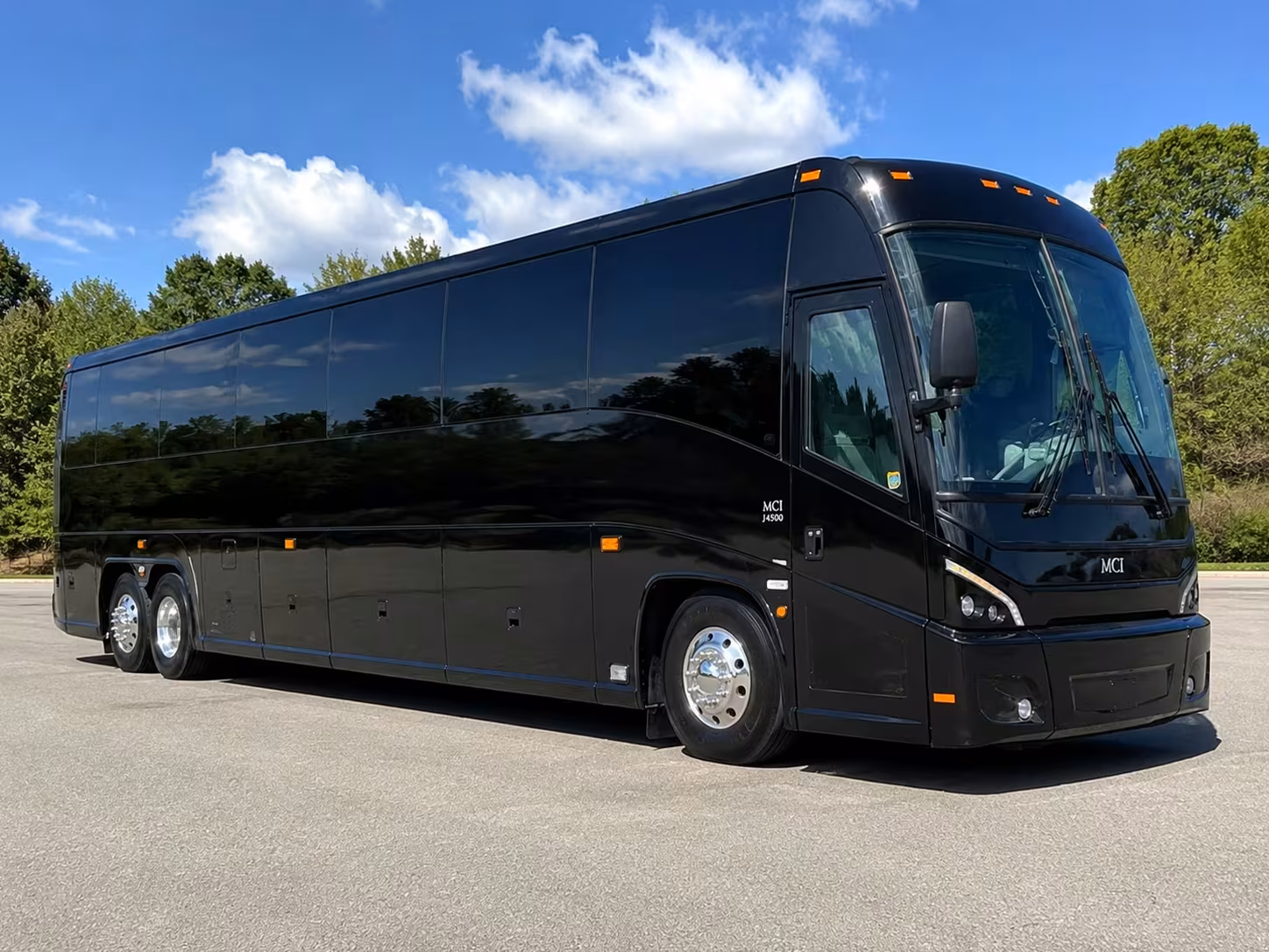 pompano beach shuttle buses to butterfly world and aquariums